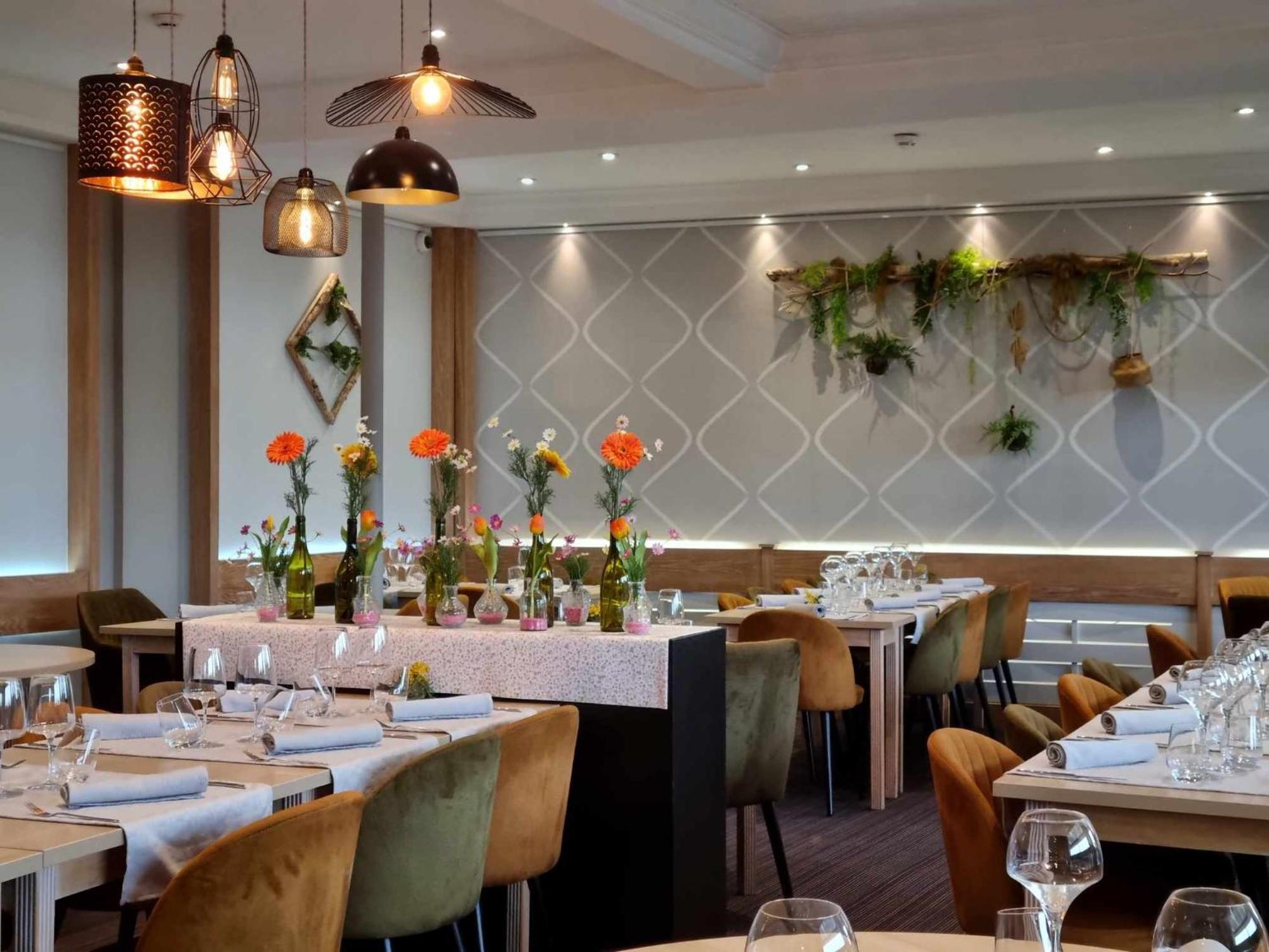 Logis Hotel Schaeffer- Restaurant Le Saint Georges Serrières-en-Chautagne Buitenkant foto
